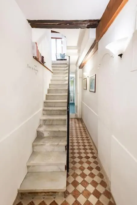 Ca' Della Madoneta - Vista Canale Venetië 0*,  Italië